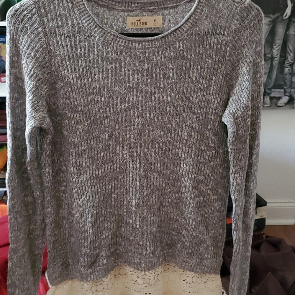 Hollister grey sweater